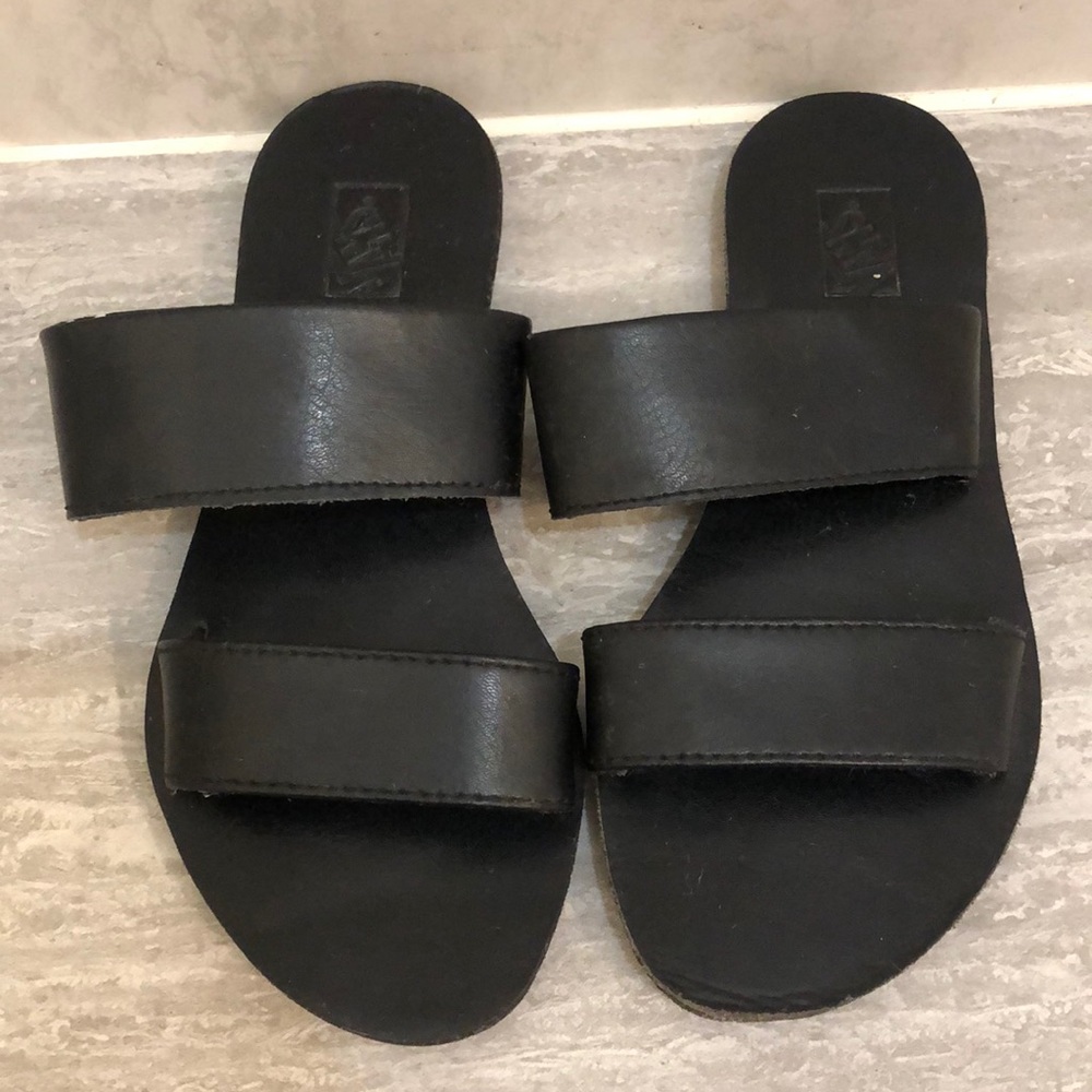Vans Sandals 5.0 like new